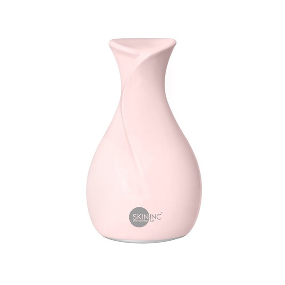 SKIN INC CRYO-ICE SAKE ROLLER (BLUSH EDITION) - Picture 1 of 6